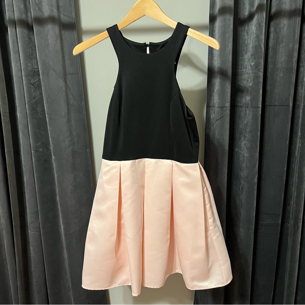 Adorable Pink & Black formal dress